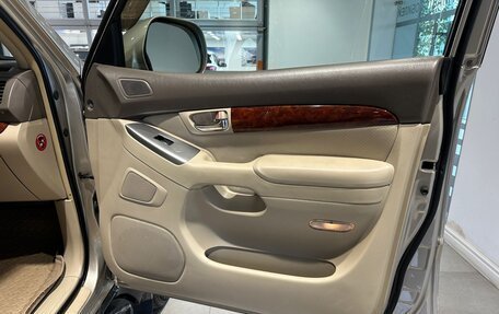 Toyota Land Cruiser Prado 120 рестайлинг, 2004 год, 1 800 000 рублей, 17 фотография