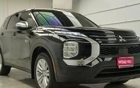 Mitsubishi Outlander, 2025 год, 7 100 000 рублей, 1 фотография