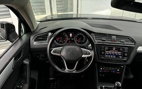 Volkswagen Tiguan II, 2021 год, 2 350 000 рублей, 5 фотография