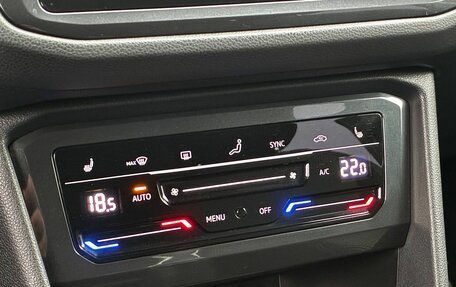 Volkswagen Tiguan II, 2021 год, 2 350 000 рублей, 11 фотография