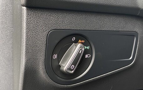 Volkswagen Tiguan II, 2021 год, 2 350 000 рублей, 9 фотография