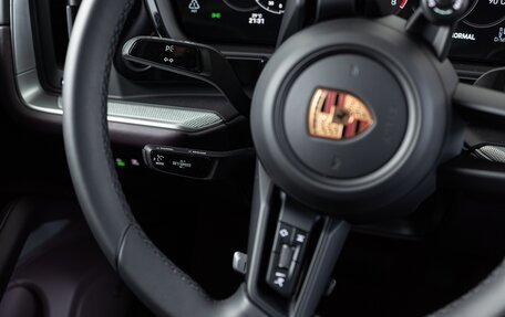 Porsche Cayenne III, 2025 год, 18 490 000 рублей, 16 фотография