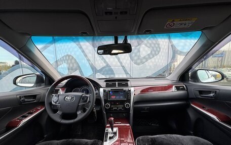 Toyota Camry, 2012 год, 1 790 000 рублей, 2 фотография