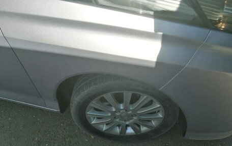 Mazda Biante, 2011 год, 1 300 000 рублей, 16 фотография