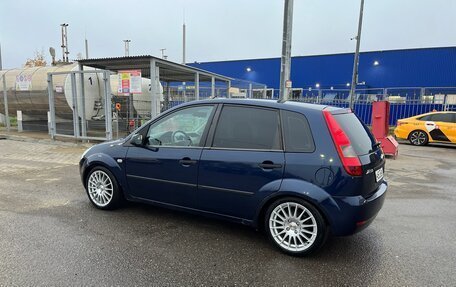 Ford Fiesta, 2005 год, 370 000 рублей, 3 фотография