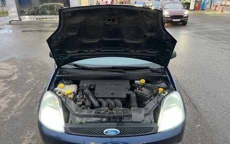 Ford Fiesta, 2005 год, 370 000 рублей, 23 фотография