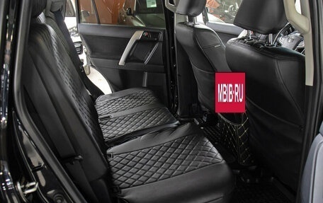 Toyota Land Cruiser Prado 150 рестайлинг 2, 2020 год, 4 798 000 рублей, 12 фотография