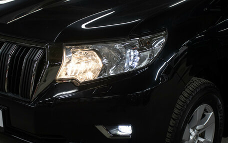 Toyota Land Cruiser Prado 150 рестайлинг 2, 2020 год, 4 798 000 рублей, 25 фотография