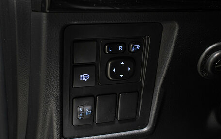 Toyota Land Cruiser Prado 150 рестайлинг 2, 2020 год, 4 798 000 рублей, 24 фотография