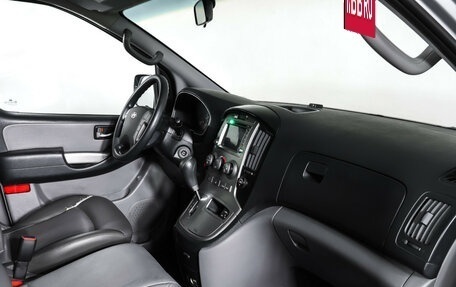 Hyundai Grand Starex Grand Starex I рестайлинг 2, 2013 год, 1 359 000 рублей, 11 фотография