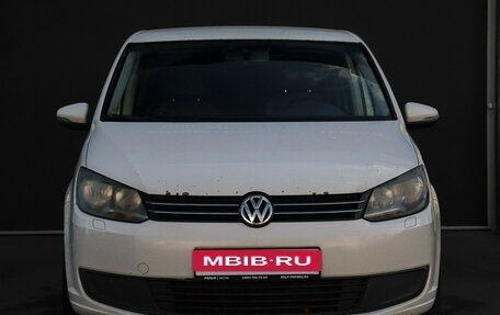 Volkswagen Touran III, 2011 год, 877 000 рублей, 2 фотография