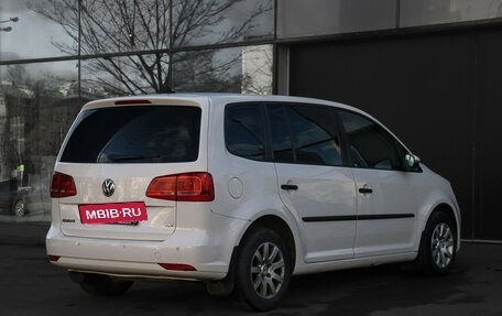 Volkswagen Touran III, 2011 год, 877 000 рублей, 5 фотография