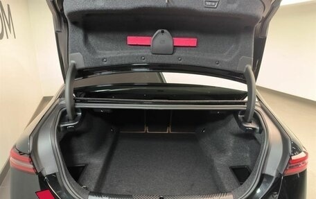 BMW 5 серия, 2025 год, 12 000 000 рублей, 24 фотография