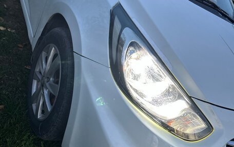 Hyundai Solaris II рестайлинг, 2014 год, 640 000 рублей, 2 фотография