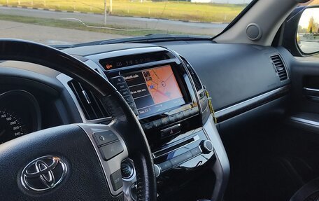 Toyota Land Cruiser 200, 2013 год, 3 500 000 рублей, 34 фотография