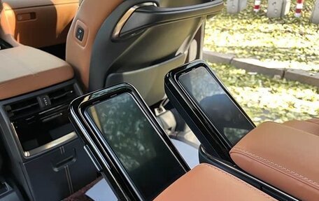 Toyota Alphard, 2024 год, 12 115 000 рублей, 11 фотография