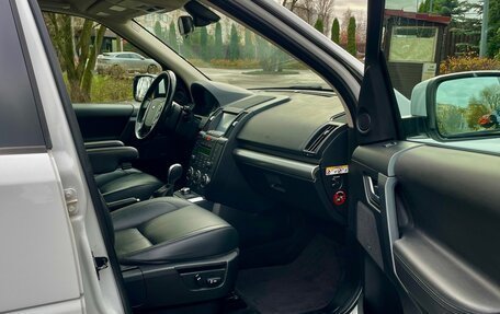 Land Rover Freelander II рестайлинг 2, 2010 год, 1 390 000 рублей, 17 фотография