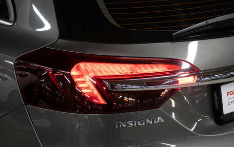 Opel Insignia II рестайлинг, 2017 год, 1 298 000 рублей, 23 фотография