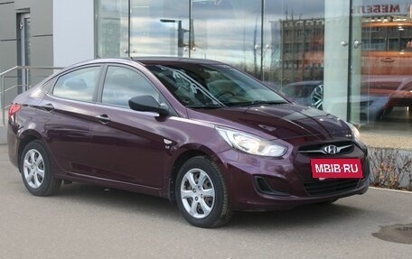 Hyundai Solaris II рестайлинг, 2013 год, 920 000 рублей, 3 фотография