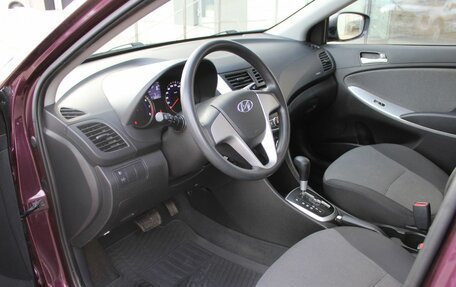 Hyundai Solaris II рестайлинг, 2013 год, 920 000 рублей, 13 фотография