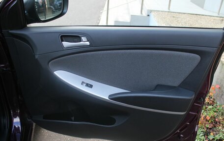 Hyundai Solaris II рестайлинг, 2013 год, 920 000 рублей, 18 фотография