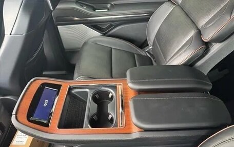 Lincoln Navigator, 2025 год, 14 975 000 рублей, 22 фотография