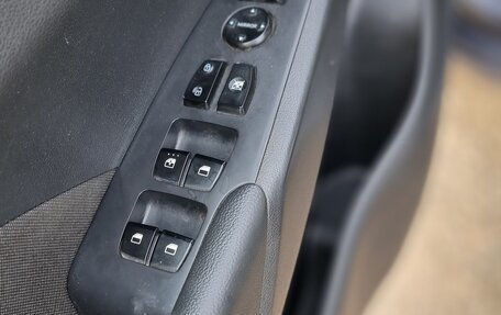 Hyundai Solaris II рестайлинг, 2018 год, 1 070 000 рублей, 10 фотография