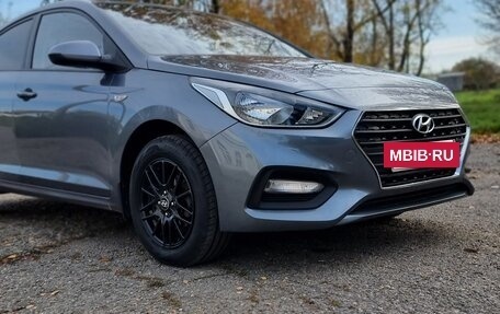 Hyundai Solaris II рестайлинг, 2018 год, 1 070 000 рублей, 4 фотография