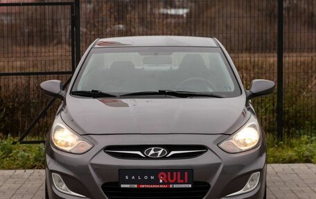 Hyundai Solaris II рестайлинг, 2014 год, 930 000 рублей, 2 фотография