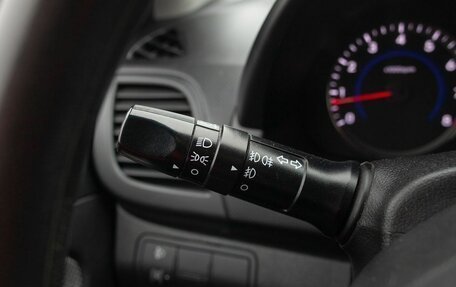 Hyundai Solaris II рестайлинг, 2014 год, 930 000 рублей, 24 фотография