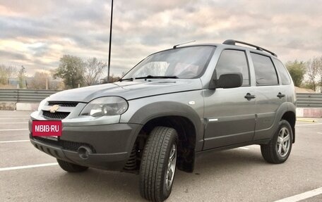 Chevrolet Niva I рестайлинг, 2009 год, 610 000 рублей, 3 фотография