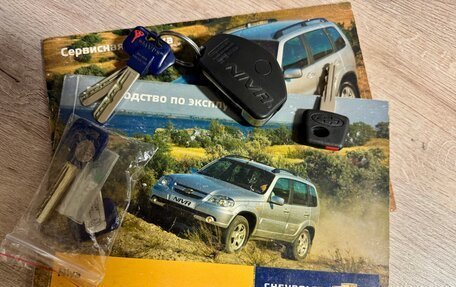 Chevrolet Niva I рестайлинг, 2009 год, 610 000 рублей, 16 фотография