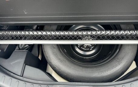 Toyota RAV4, 2017 год, 2 500 000 рублей, 11 фотография