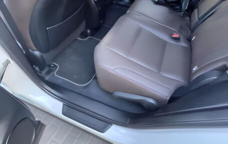 Lexus RX IV рестайлинг, 2022 год, 4 810 000 рублей, 8 фотография