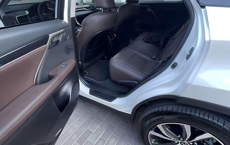 Lexus RX IV рестайлинг, 2022 год, 4 810 000 рублей, 9 фотография