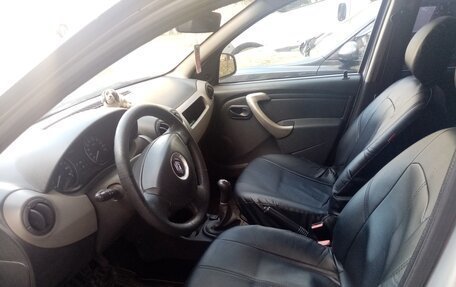 Renault Sandero I, 2013 год, 580 000 рублей, 3 фотография