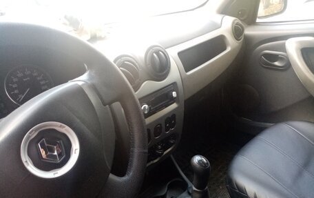 Renault Sandero I, 2013 год, 580 000 рублей, 4 фотография