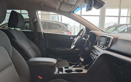 KIA Sportage IV рестайлинг, 2019 год, 2 175 000 рублей, 15 фотография