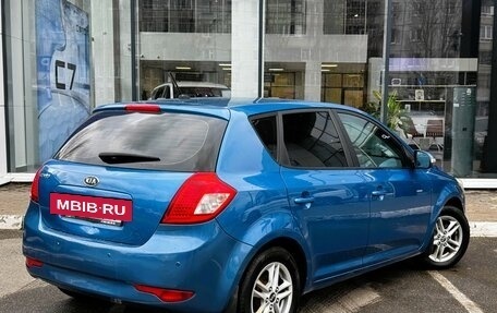 KIA cee'd I рестайлинг, 2011 год, 650 000 рублей, 6 фотография