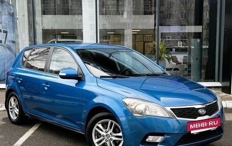 KIA cee'd I рестайлинг, 2011 год, 650 000 рублей, 3 фотография