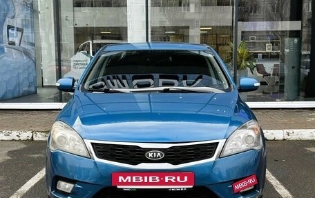 KIA cee'd I рестайлинг, 2011 год, 650 000 рублей, 2 фотография