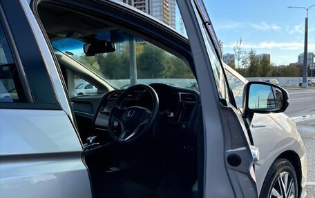 Honda Shuttle II, 2019 год, 1 880 000 рублей, 9 фотография