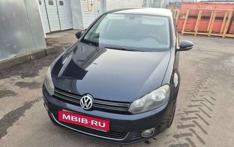 Volkswagen Golf VI, 2011 год, 800 000 рублей, 2 фотография