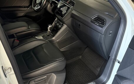 Volkswagen Tiguan II, 2018 год, 3 000 000 рублей, 5 фотография