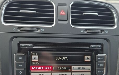 Volkswagen Golf VI, 2011 год, 800 000 рублей, 8 фотография