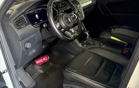 Volkswagen Tiguan II, 2018 год, 3 000 000 рублей, 8 фотография