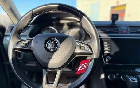 Skoda Superb III рестайлинг, 2018 год, 1 490 000 рублей, 4 фотография