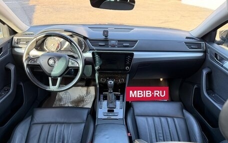 Skoda Superb III рестайлинг, 2018 год, 1 490 000 рублей, 15 фотография