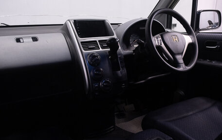 Honda Mobilio Spike I рестайлинг, 2006 год, 659 000 рублей, 15 фотография