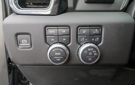 GMC Sierra, 2025 год, 10 995 000 рублей, 24 фотография